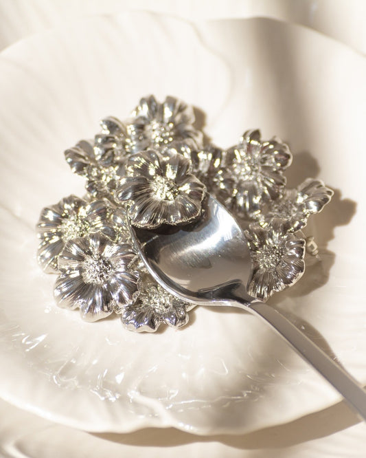 Petunia Studs