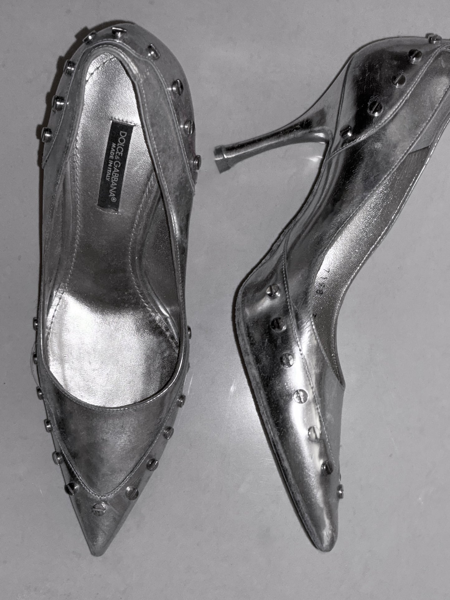Dolce & Gabbana Silver Pumps